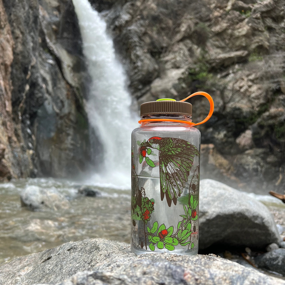 Defiant Water Nalgene | Wide Mouth Water Bottle - 32 oz Wide Mouth - Mustard Beetle